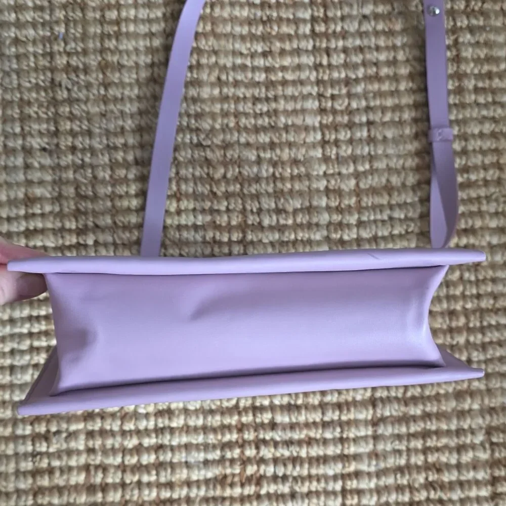 Everlane Lunchbox Lavender Leather Shoulder Bag Adjustable Strap Snap Closure